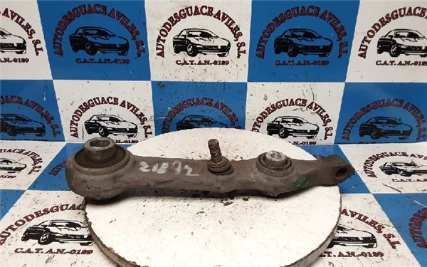 brazo inferior delantero derecho mercedes ben