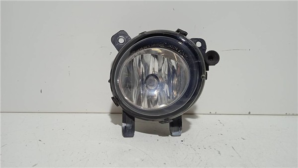 faro antiniebla derecho bmw serie 1 berlina 3