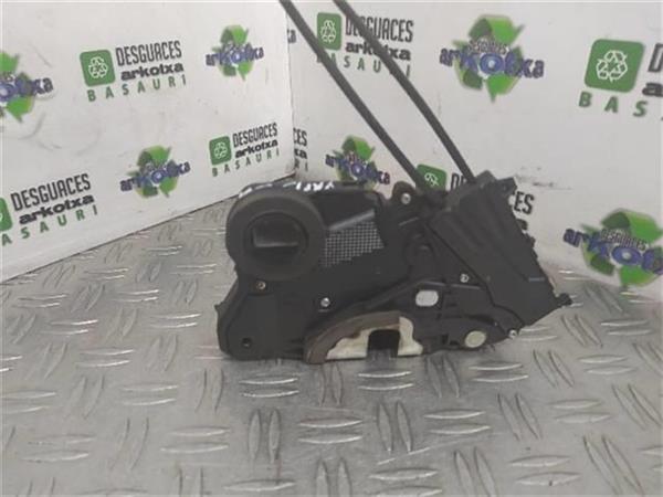 cerradura puerta delantera izquierda toyota y