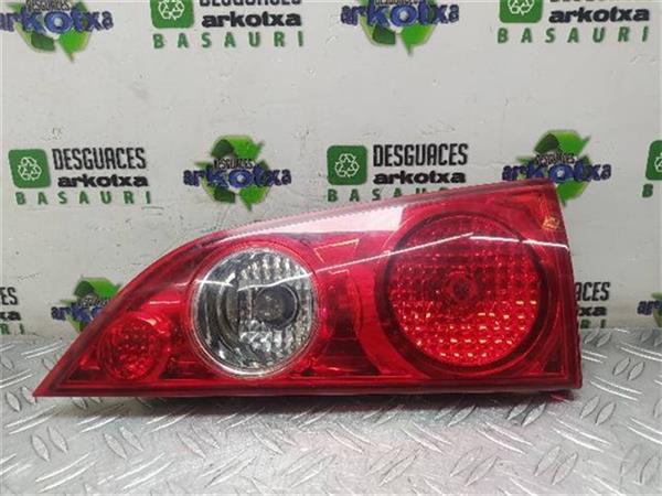 piloto porton trasero derecho honda accord 22