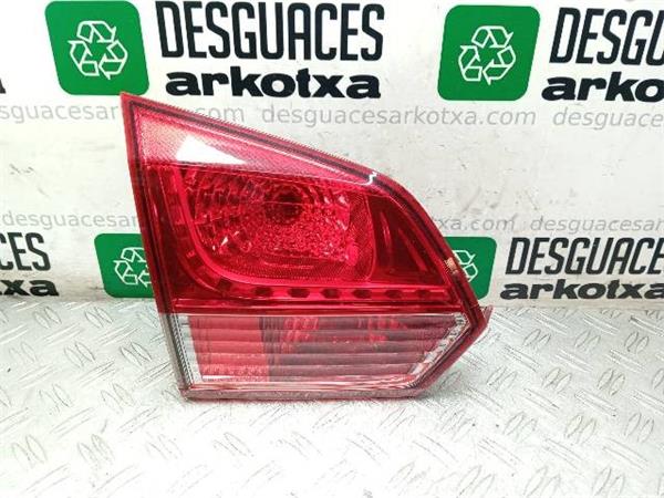 piloto porton trasero izquierdo chevrolet cru