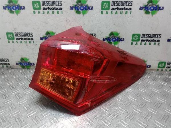 piloto trasero derecho toyota auris 18 tourin