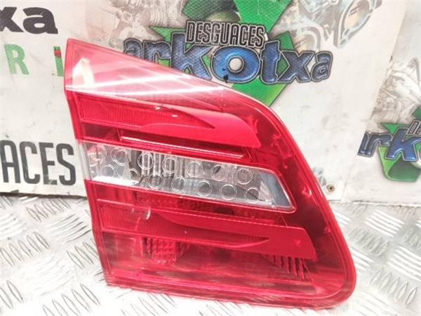 piloto porton trasero izquierdo mercedes b 18