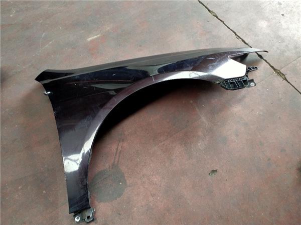 aleta delantera derecha honda accord berlina