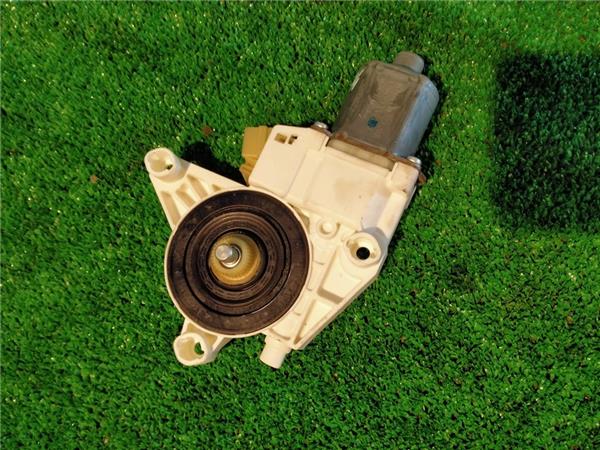 motor elevalunas trasero derecho mercedes ben