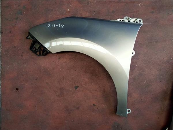 aleta delantera izquierda peugeot 5008 20 16v