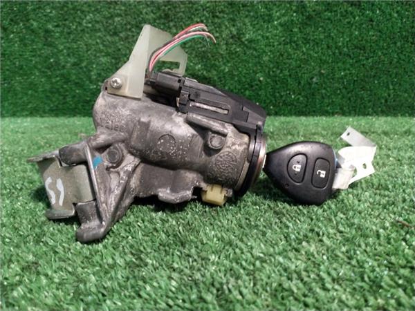 antirrobo toyota auris e15 102006  14 basico