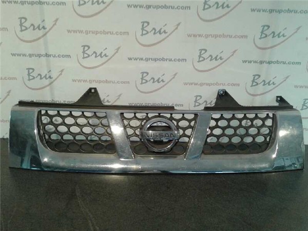rejilla capo nissan pick up (d22) 2.5 16v turbodiesel cat (133 cv / 98 kw)