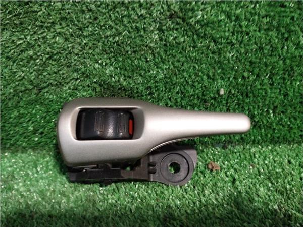 manilla interior puerta trasera derecha toyot