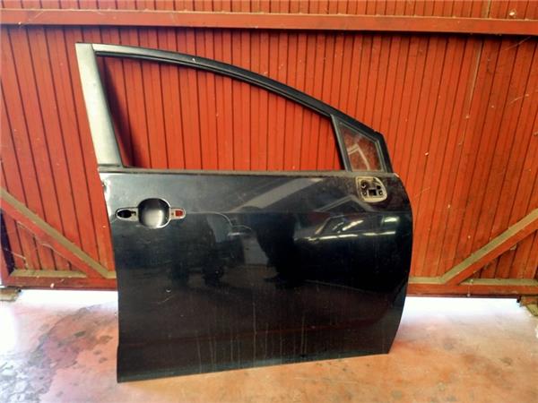 puerta delantera derecha toyota corolla verso