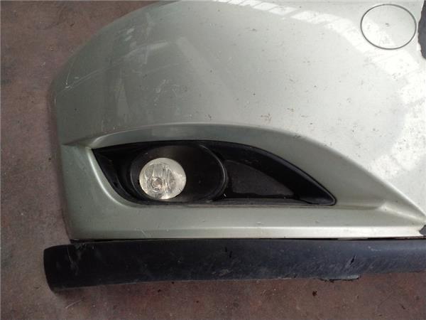 faro antiniebla derecho toyota auris e15 1020