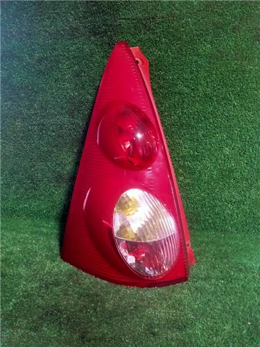 piloto trasero izquierdo peugeot 107 2005 14