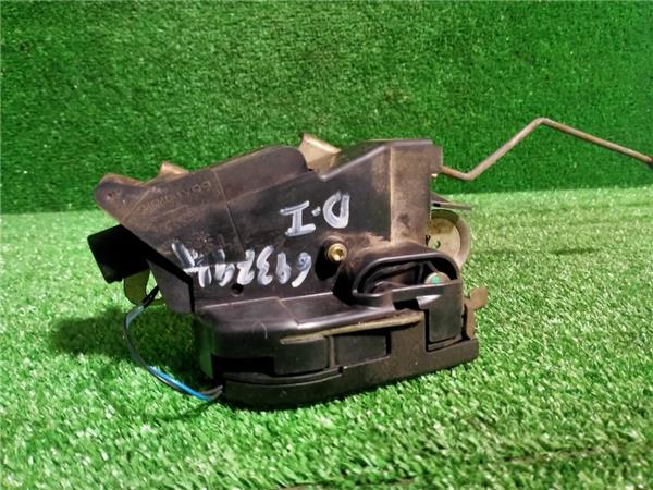 cerradura puerta delantera izquierda mercedes