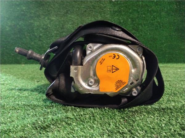 cinturon seguridad delantero derecho mercedes