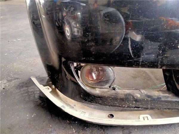 faro antiniebla derecho toyota corolla verso
