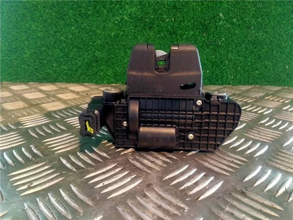 cerradura porton peugeot 208 012012 active