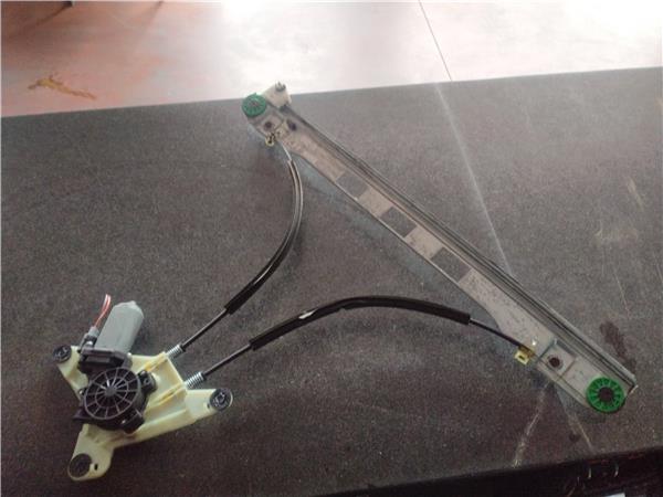 elevalunas electrico delantero derecho renaul