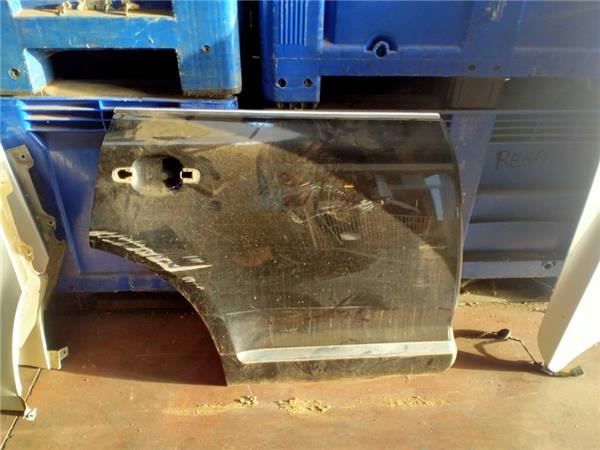 puerta trasera derecha volkswagen touareg 7la