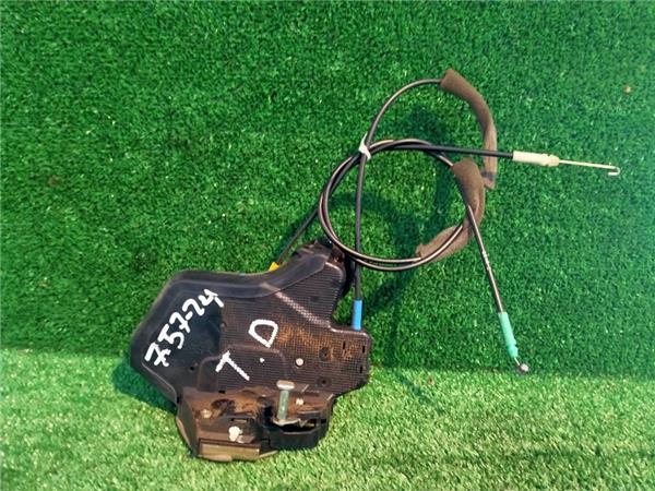 cerradura puerta trasera derecha toyota corol