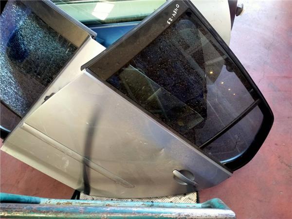 puerta trasera izquierda volkswagen golf v be