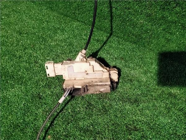 cerradura puerta trasera izquierda peugeot 407 (2004 >) *