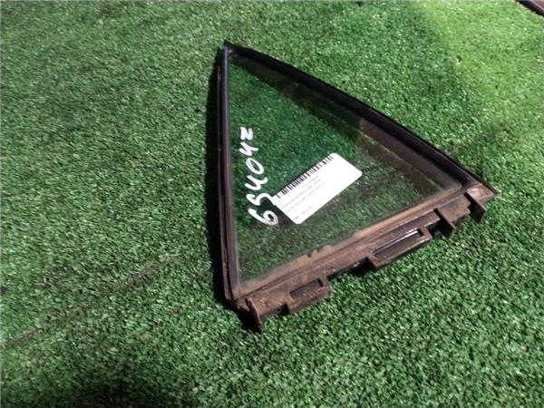 luna fija puerta trasera izquierda toyota aur