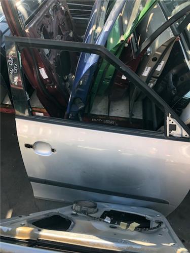 puerta delantera derecha skoda fabia combi 5j