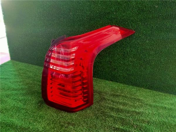 piloto trasero derecho peugeot 5008 20 16v hd