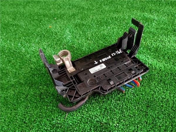 caja reles seat ibiza kj1 2017 10 fr 10 ltr