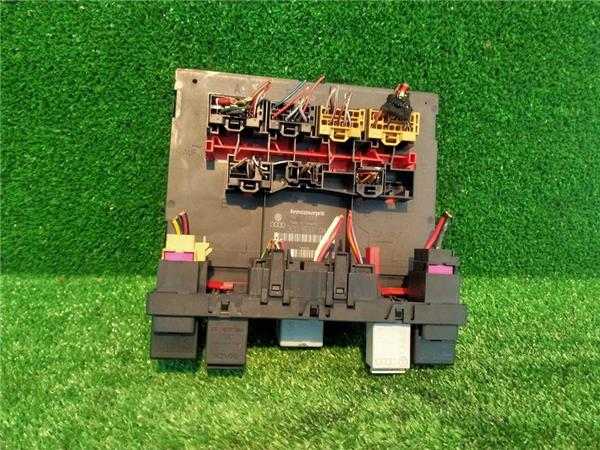 caja reles volkswagen golf v berlina 1k1 16 1