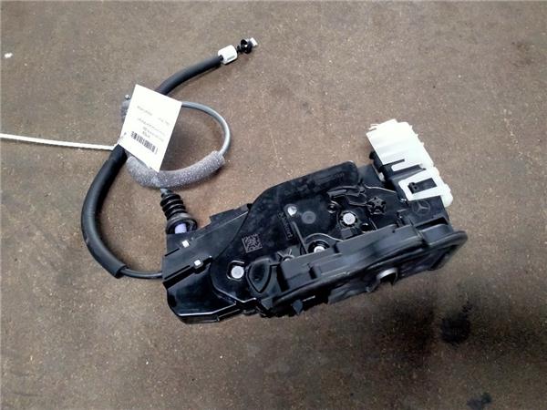 cerradura puerta trasera izquierda mercedes b