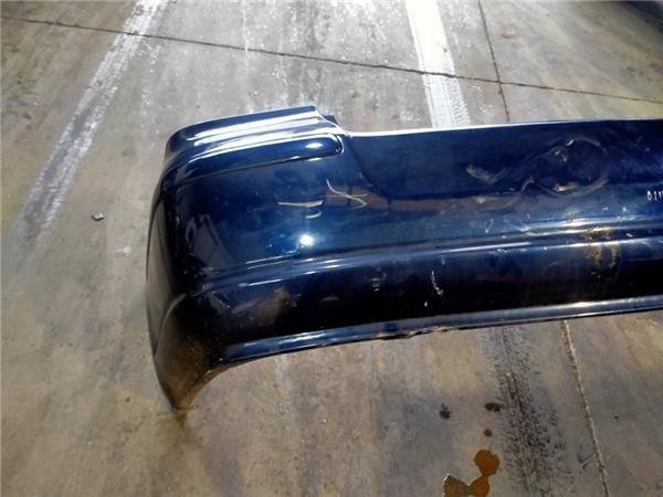 paragolpes trasero toyota avensis berlina t25