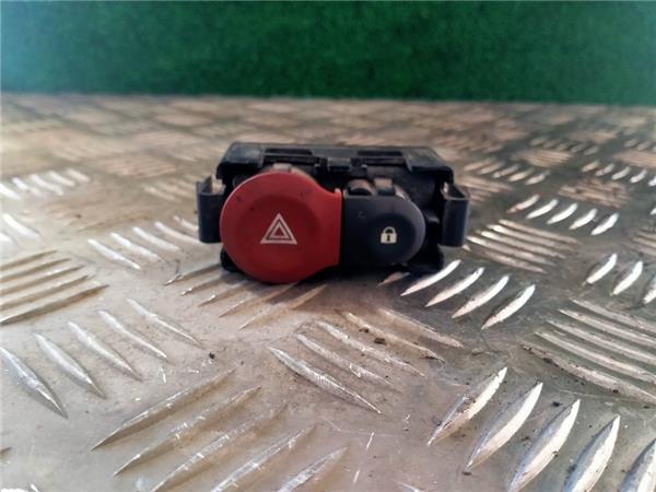 interruptor luces emergencia renault clio iii