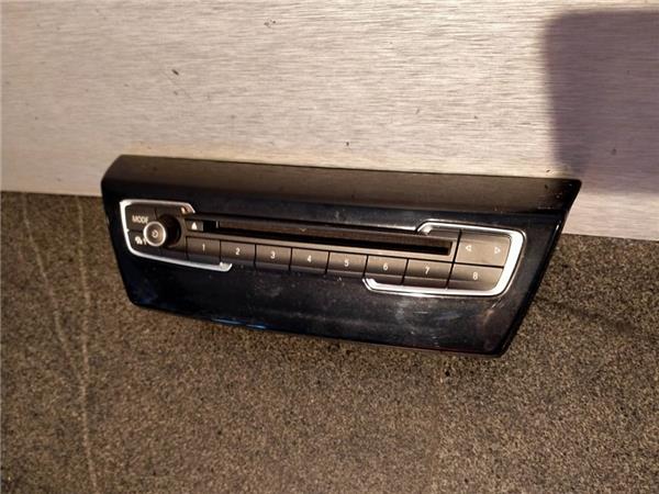 radio / cd bmw serie 2 active tourer (f45) 2.0 16v turbodiesel (150 cv / 110 kw)