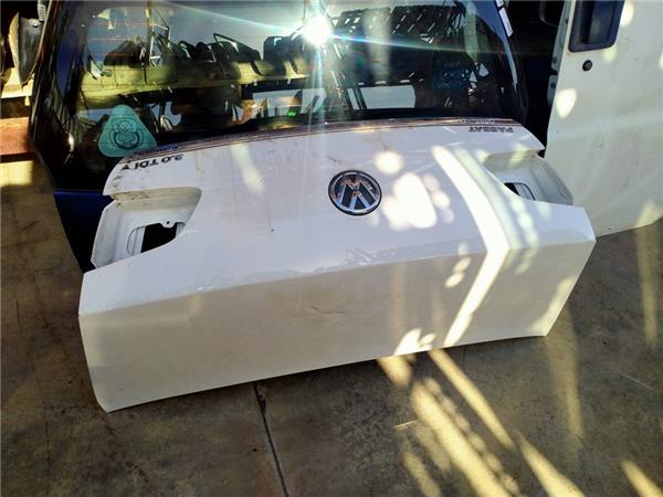 porton trasero volkswagen passat berlina 362