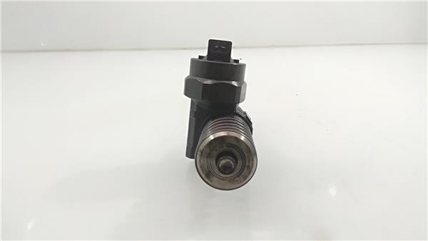 038130073BA Inyector Volkswagen PASSAT 2523400 PIZ/781/00/81/2523400/0081d425-3cf3-45b0-9641-e7dfde910c32.jpg 038130073BA Inyector Volkswagen PASSAT 2523400 PIZ/781/00/81/2523400/0081d425-3cf3-45b0-9641-e7dfde910c32.jpg