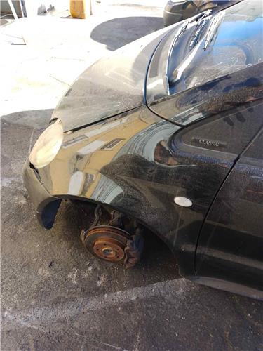 aleta delantera izquierda mercedes benz clase