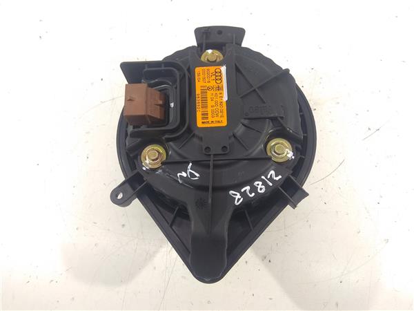 8E1820021E Motor Calefaccion Audi A4 1834576 PIZ/781/03/23/1834576/03239016-b3dc-429d-9e74-874d542bbad4.jpg 8E1820021E Motor Calefaccion Audi A4 1834576 PIZ/781/03/23/1834576/03239016-b3dc-429d-9e74-874d542bbad4.jpg