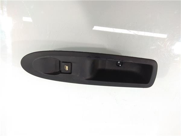 96657926T Botonera Puerta Trasera Izquierda Citroen C4 1981928 PIZ/781/0a/2c/1981928/0a2c45c2-3d94-4eb3-9e27-9f058646af30.jpg 96657926T Botonera Puerta Trasera Izquierda Citroen C4 1981928 PIZ/781/0a/2c/1981928/0a2c45c2-3d94-4eb3-9e27-9f058646af30.jpg