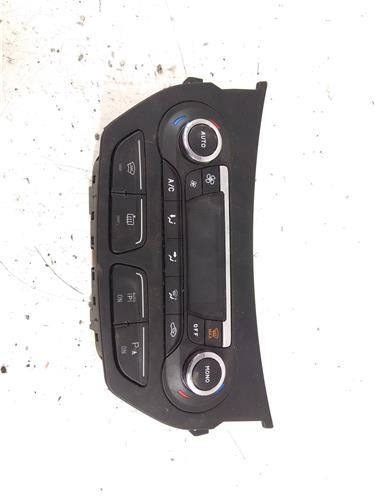 AM5T18C612BH Mandos Climatizador Ford C-MAX 1954359 PIZ/781/12/60/1954359/1260c1e0-6642-4dac-a17e-5d3370bc404b.jpg AM5T18C612BH Mandos Climatizador Ford C-MAX 1954359 PIZ/781/12/60/1954359/1260c1e0-6642-4dac-a17e-5d3370bc404b.jpg