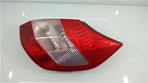 SIN DEFINIR Piloto Trasero Derecho Renault SCENIC 2352773 PIZ/781/1a/c5/2352773/1ac587c4-b4a3-4771-a33b-09c65b4b9cab.jpg SIN DEFINIR Piloto Trasero Derecho Renault SCENIC 2352773 PIZ/781/1a/c5/2352773/1ac587c4-b4a3-4771-a33b-09c65b4b9cab.jpg