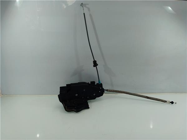 cerradura puerta delantera derecha mercedes b