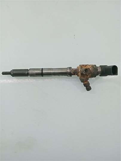 03L130277B Inyector Seat Ibiza 2739321 PIZ/781/1e/01/2739321/1e01cda7-93b4-42d5-a69a-f92d178a5e81.jpg 03L130277B Inyector Seat Ibiza 2739321 PIZ/781/1e/01/2739321/1e01cda7-93b4-42d5-a69a-f92d178a5e81.jpg