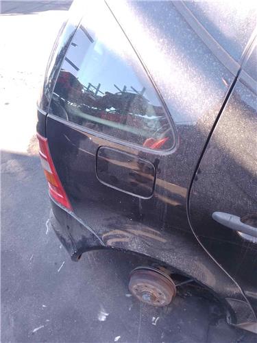 tapa exterior combustible mercedes benz clase