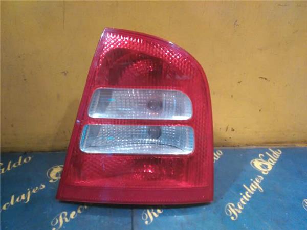 1U6945112 Piloto Trasero Derecho Skoda Octavia 875163 PIZ/781/22/13/875163/22134f78-a0e1-4f2e-99ff-b561fc544b1e.jpg 1U6945112 Piloto Trasero Derecho Skoda Octavia 875163 PIZ/781/22/13/875163/22134f78-a0e1-4f2e-99ff-b561fc544b1e.jpg