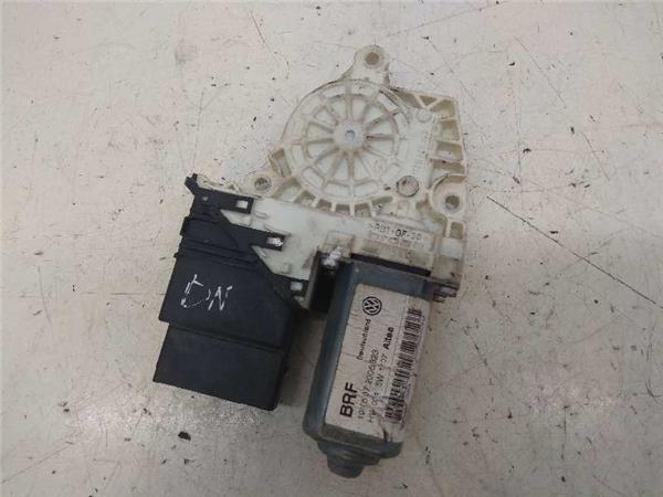 1K0959704M MOTOR ELEVALUNAS TRASERO DERECHO Seat ALTEA 988705 PIZ/781/34/be/988705/34bee282-af37-4882-a40b-f17fcc2bd425.jpg 1K0959704M MOTOR ELEVALUNAS TRASERO DERECHO Seat ALTEA 988705 PIZ/781/34/be/988705/34bee282-af37-4882-a40b-f17fcc2bd425.jpg