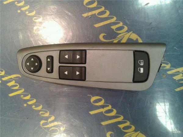 CONECTOR CUADRADOCONECTOR CUADRADO MANDO ELEVALUNAS DELANTERO IZQUIERDO Fiat Stilo 459169 PIZ/781/37/05/459169/37053edc-71d5-4860-a048-916dff9c1ccb.jpg CONECTOR CUADRADOCONECTOR CUADRADO MANDO ELEVALUNAS DELANTERO IZQUIERDO Fiat Stilo 459169 PIZ/781/37/05/459169/37053edc-71d5-4860-a048-916dff9c1ccb.jpg