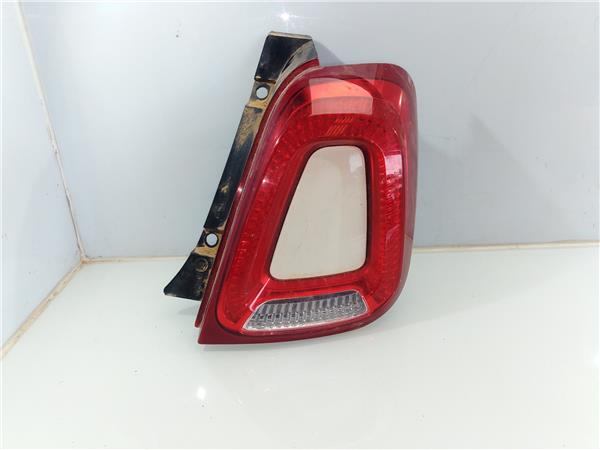 52007422 Piloto Trasero Derecho Fiat 500 2639691 PIZ/781/48/a1/2639691/48a11cc5-371c-40e6-94d7-90a90a0e5944.jpg 52007422 Piloto Trasero Derecho Fiat 500 2639691 PIZ/781/48/a1/2639691/48a11cc5-371c-40e6-94d7-90a90a0e5944.jpg