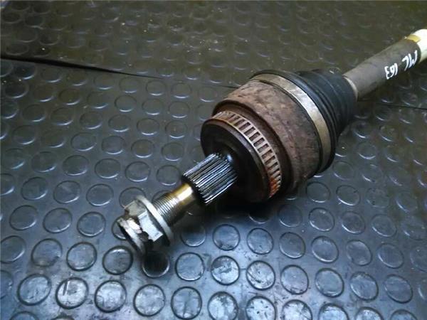 SIN DEFINIR Transmision Trasera Izquierda Mercedes-Benz CLASE 1329589 PIZ/781/49/f5/1329589/49f5ee2f-1201-4a0d-b687-91c8f8351cfc.jpg SIN DEFINIR Transmision Trasera Izquierda Mercedes-Benz CLASE 1329589 PIZ/781/49/f5/1329589/49f5ee2f-1201-4a0d-b687-91c8f8351cfc.jpg