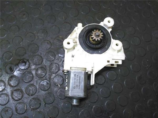4M5T14553 MOTOR ELEVALUNAS DELANTERO DERECHO Ford Focus 1178903 PIZ/781/51/80/1178903/51809c75-a47f-476b-a3cc-a36d8a85417d.jpg 4M5T14553 MOTOR ELEVALUNAS DELANTERO DERECHO Ford Focus 1178903 PIZ/781/51/80/1178903/51809c75-a47f-476b-a3cc-a36d8a85417d.jpg